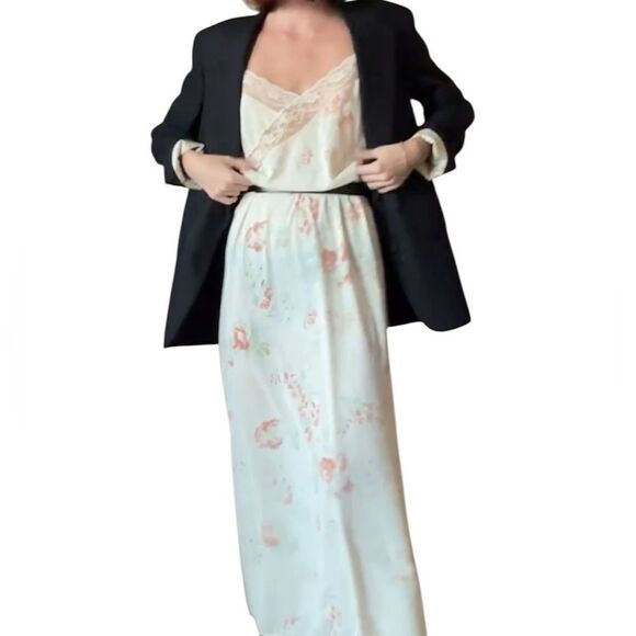 Henson Kickernick Floral Cream Yellow Lace Trim Nightgown Size 34 / S - Picture 3 of 12